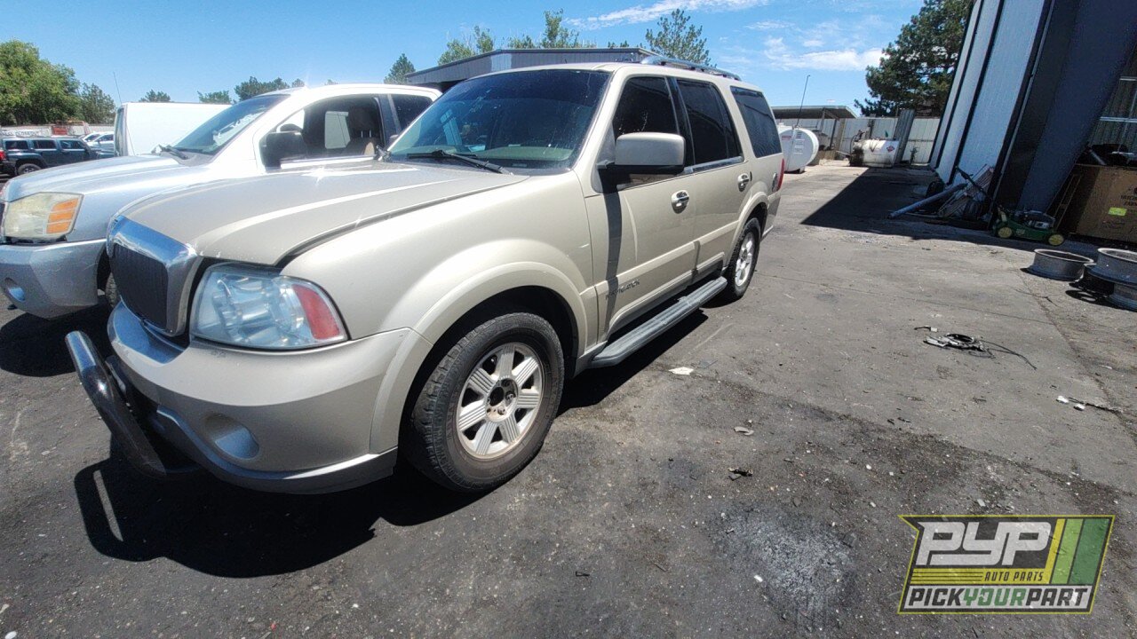 Photo of 2004 Lincoln Navigator