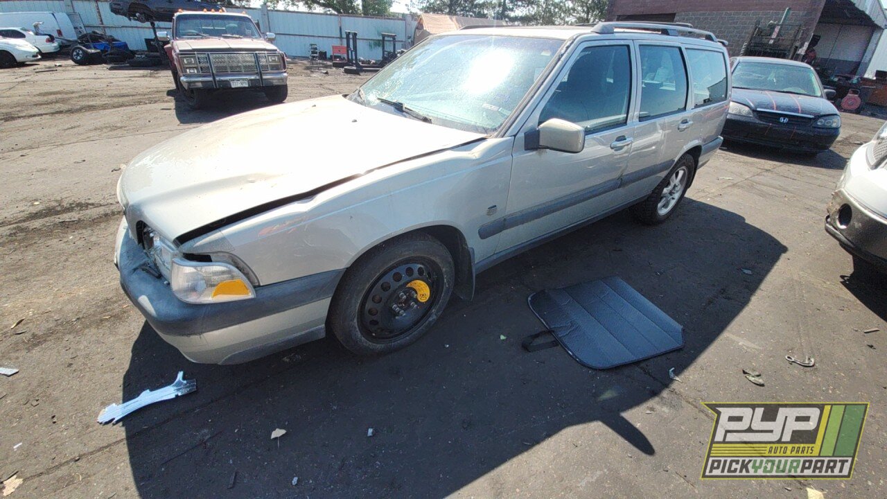 Photo of 2000 Volvo V70