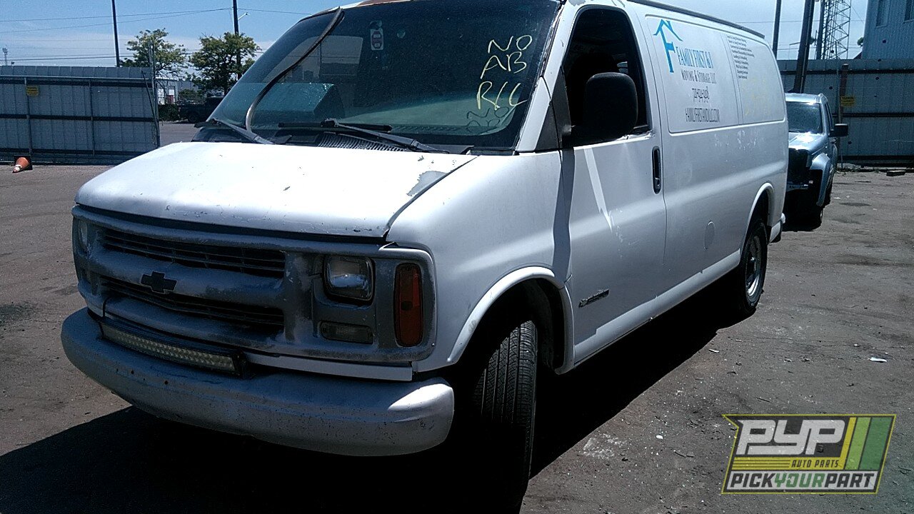 Photo of 2001 Chevrolet Express 3500