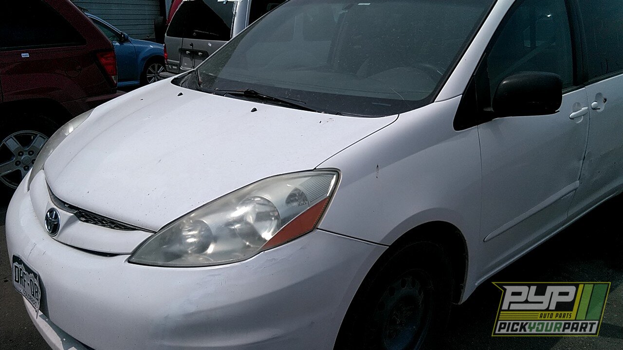 Photo of 2006 Toyota Sienna