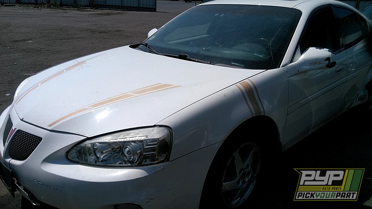 Photo of 2004 Pontiac Grand Prix