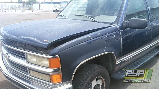 Photo of 1998 Chevrolet K1500 Suburban