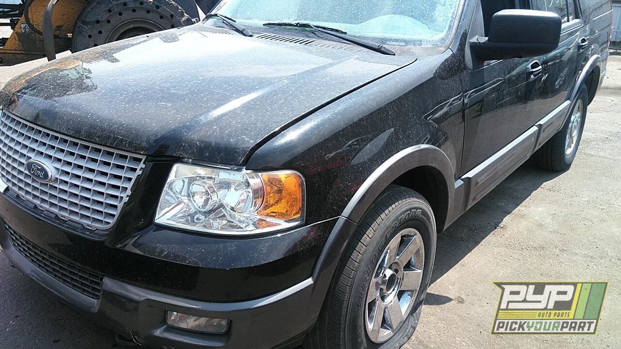 Photo of 2004 Ford Expedition