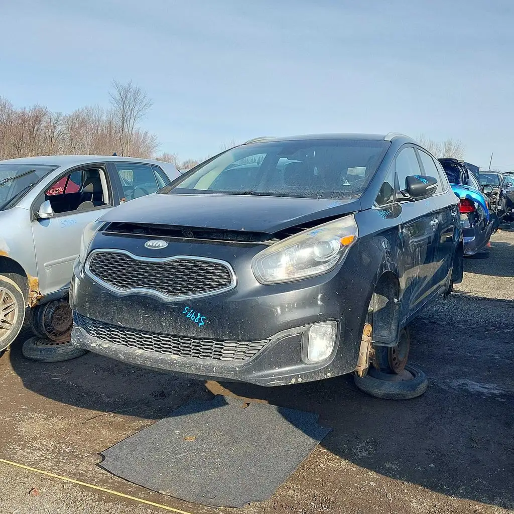Photo of 2014 Kia Rondo