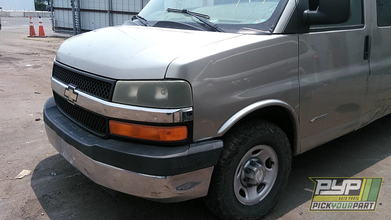 Photo of 2003 Chevrolet Express 3500