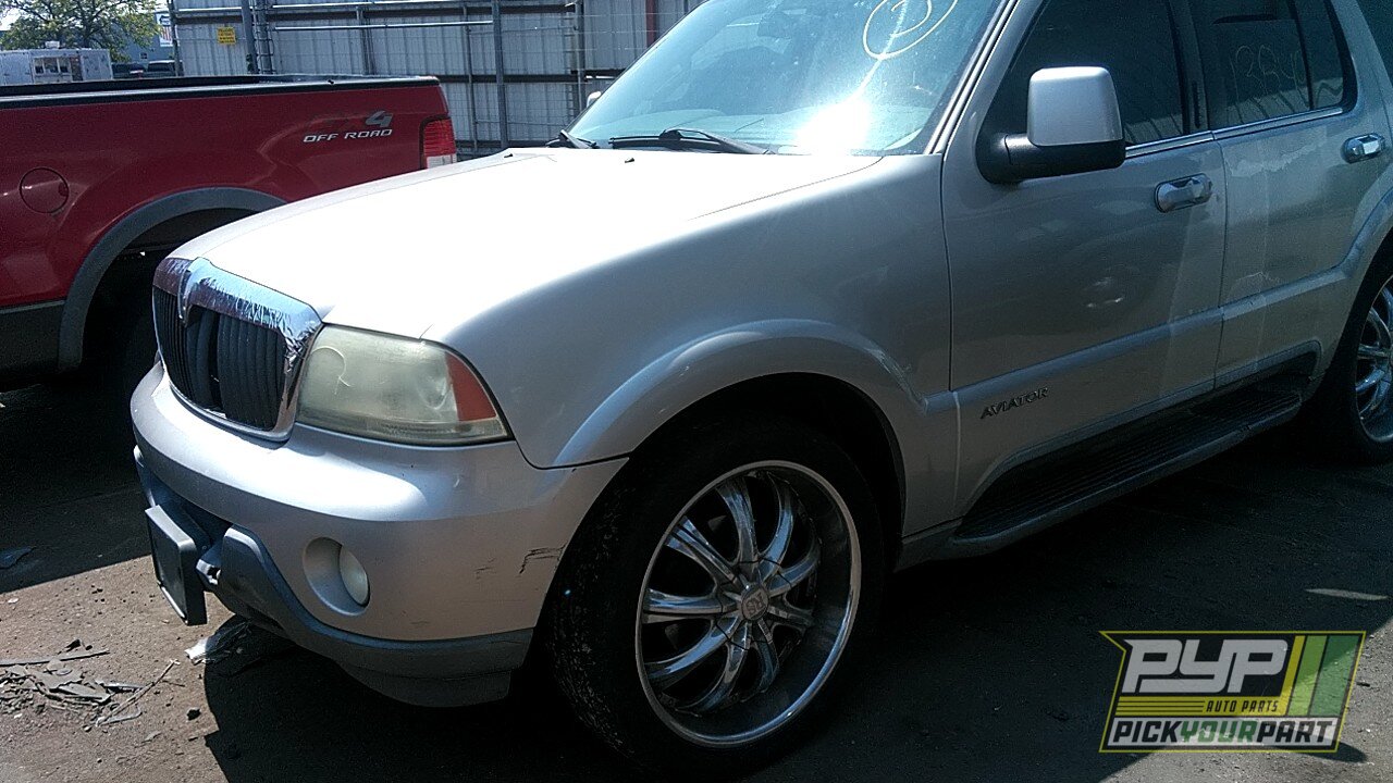 Photo of 2003 Lincoln Aviator