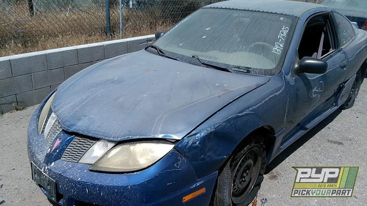 Photo of 2004 Pontiac Sunfire