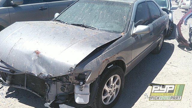 Photo of 1999 Toyota Camry