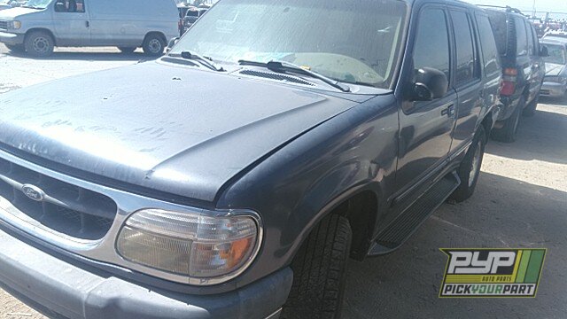 Photo of 1999 Ford Explorer
