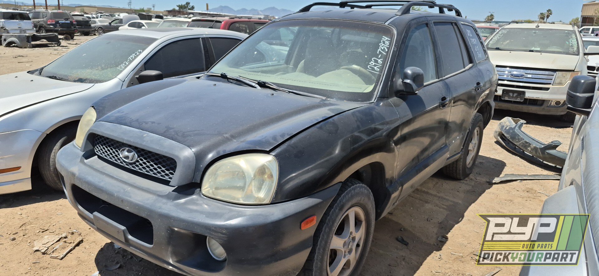Photo of 2004 Hyundai Santa Fe