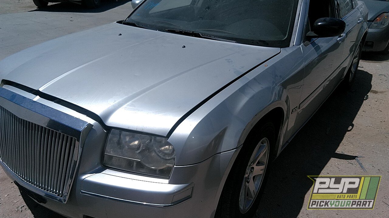 Photo of 2005 Chrysler 300