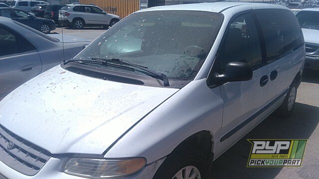 Photo of 1998 Plymouth Voyager