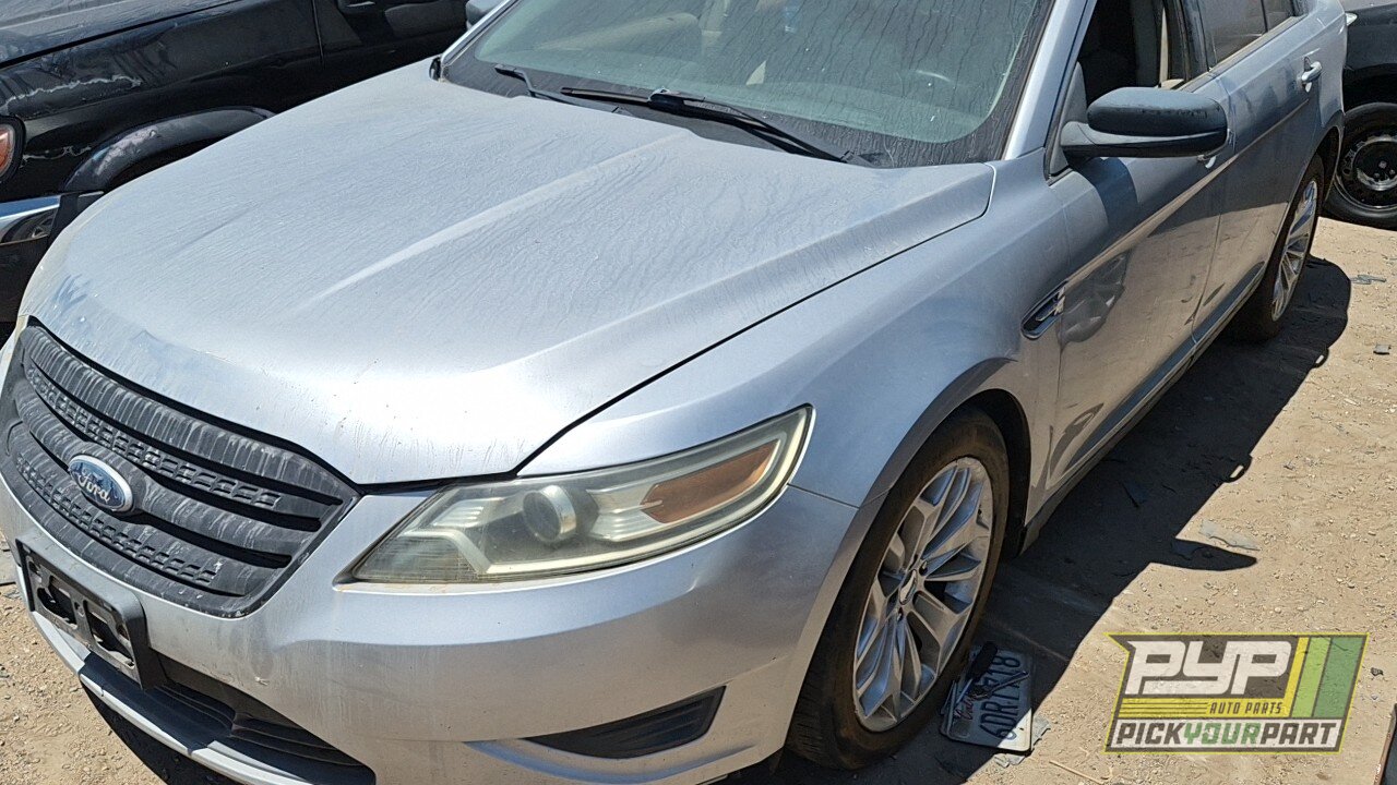 Photo of 2010 Ford Taurus