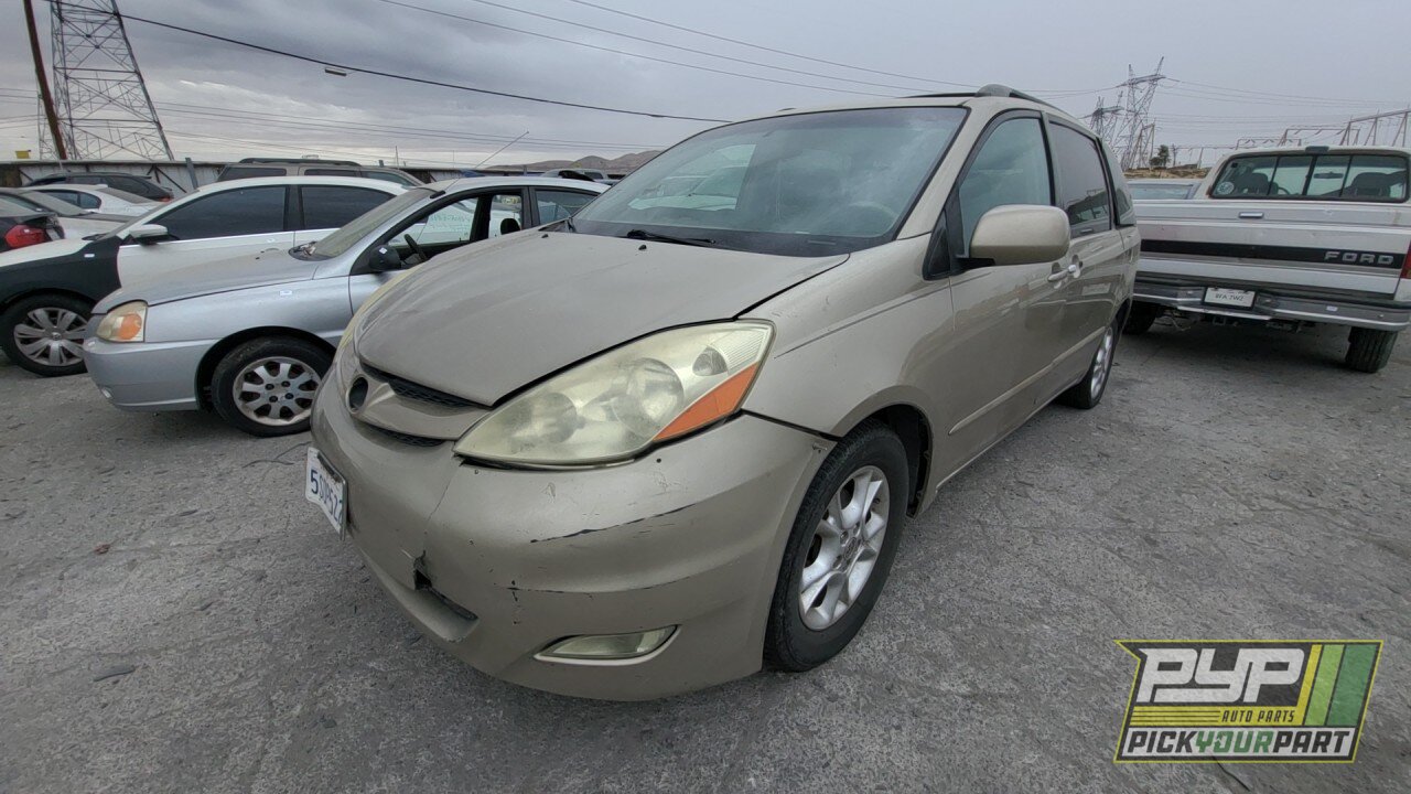 Photo of 2006 Toyota Sienna