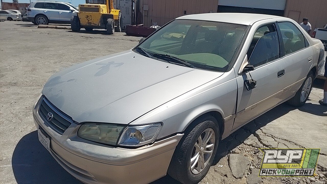 Photo of 2001 Toyota Camry