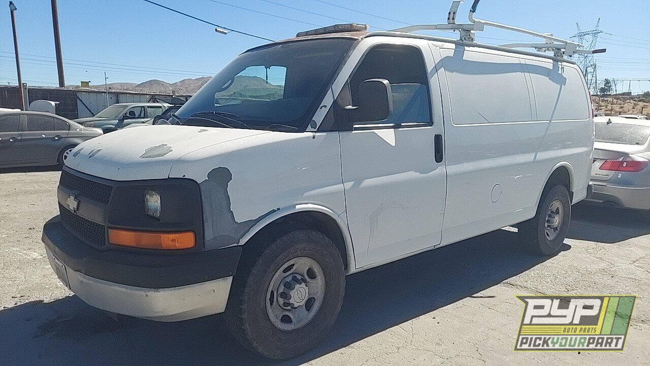 Photo of 2004 Chevrolet Express 2500