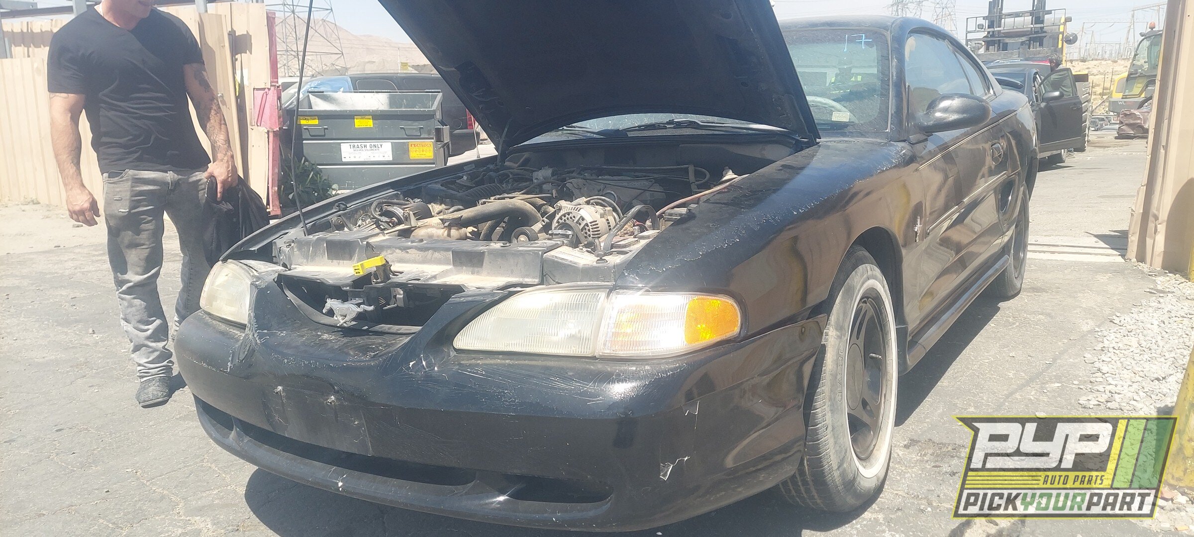 Photo of 1998 Ford Mustang
