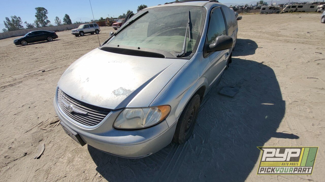 Photo of 2003 Chrysler Town & Country