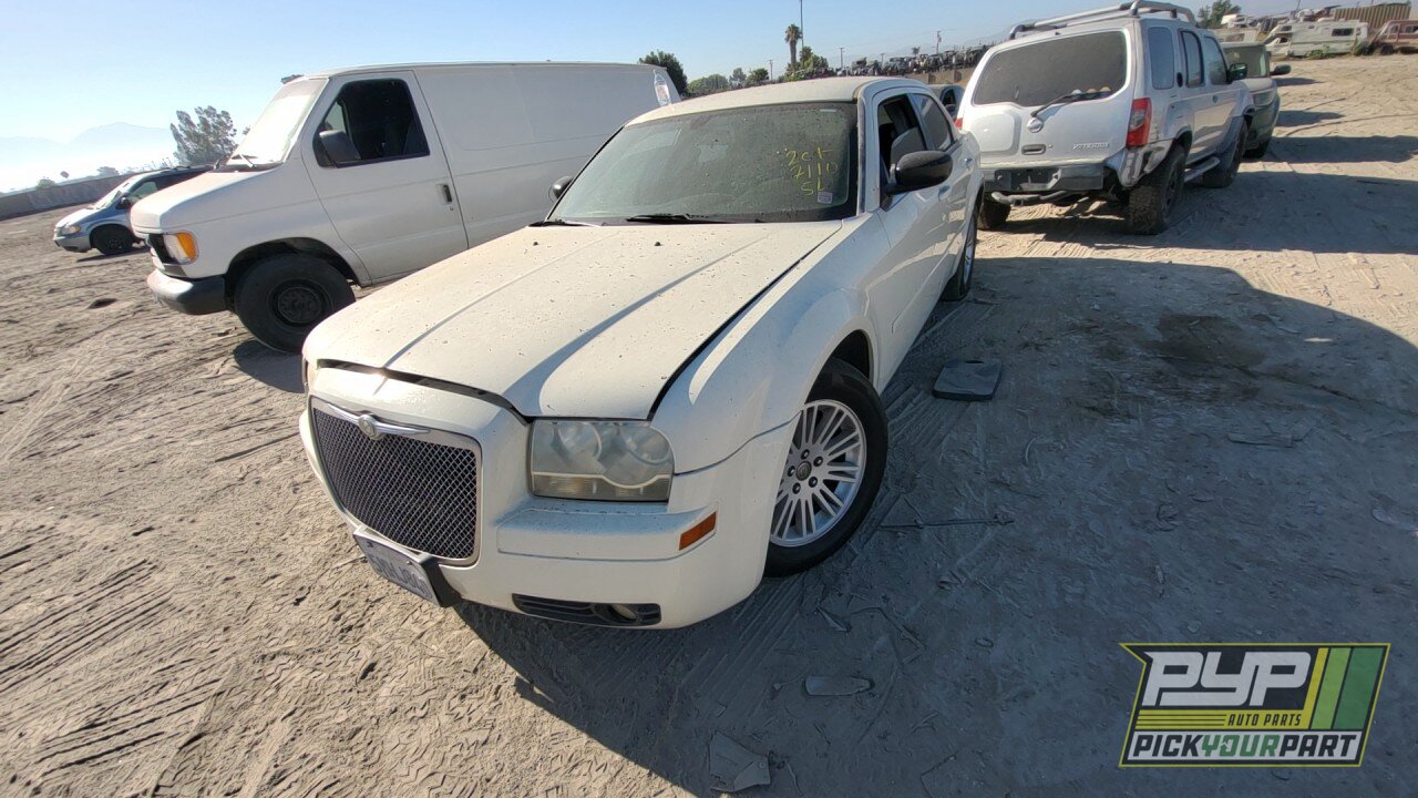 Photo of 2005 Chrysler 300