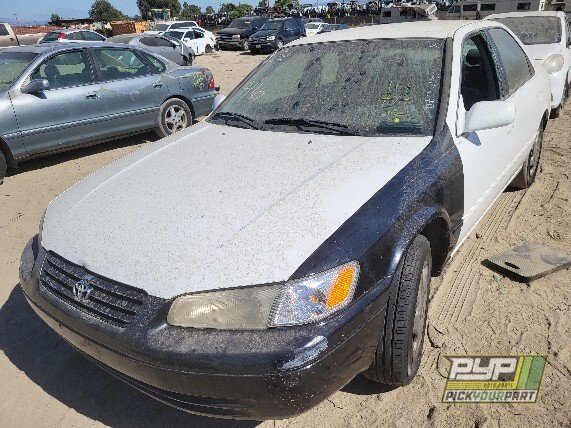 Photo of 1998 Toyota Camry