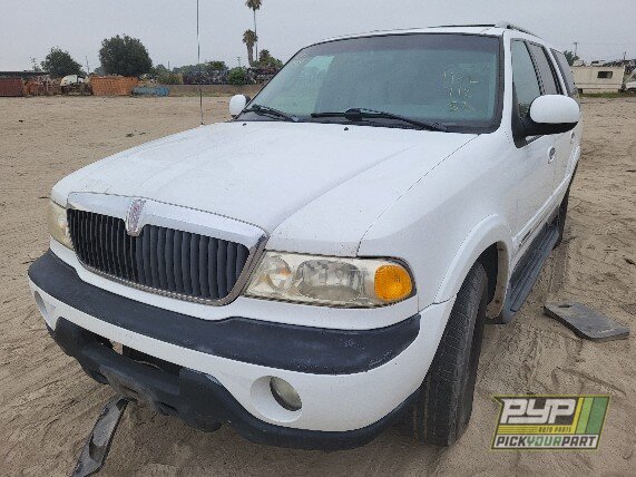 Photo of 1999 Lincoln Navigator