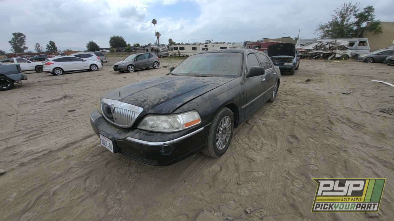 Photo of 2009 Lincoln Town Car