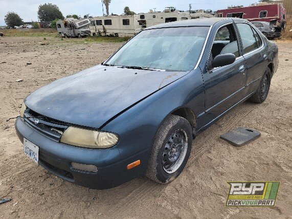 Photo of 1997 Nissan Altima