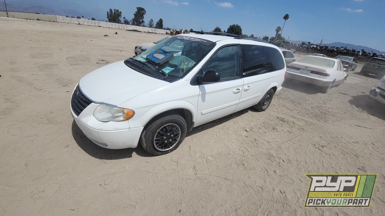 Photo of 2007 Chrysler Town & Country
