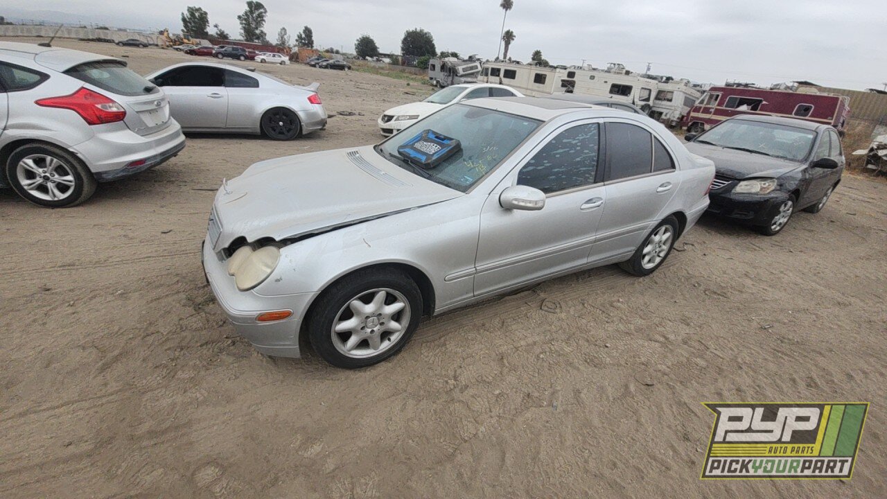 Photo of 2002 Mercedes-Benz C320