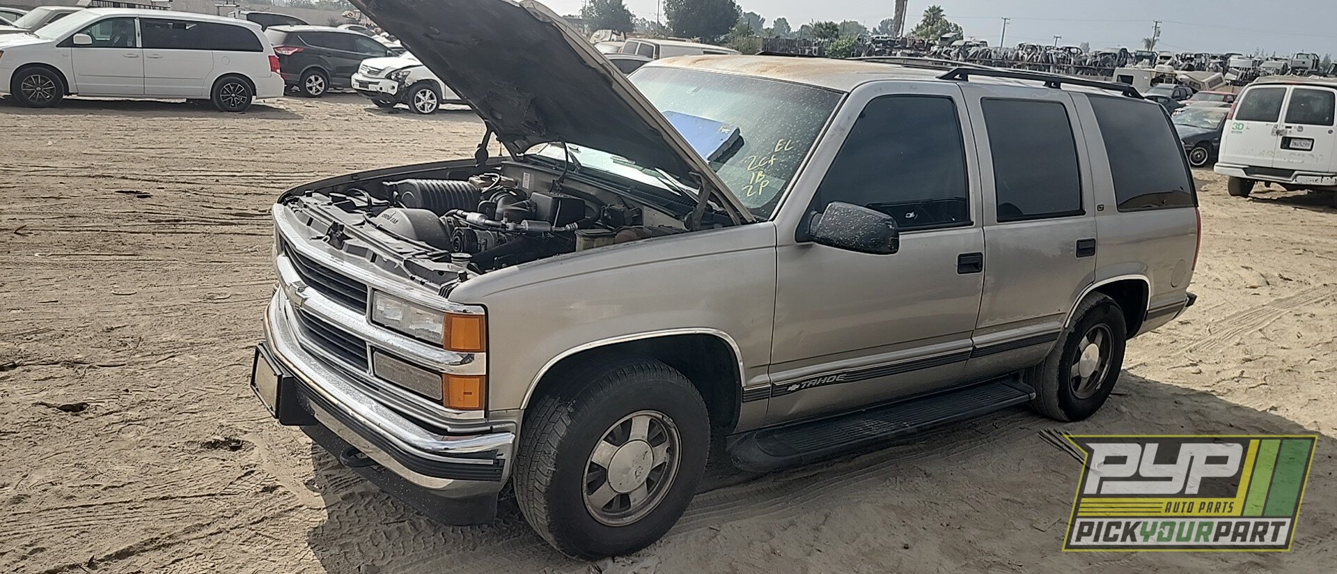Photo of 1999 Chevrolet Tahoe