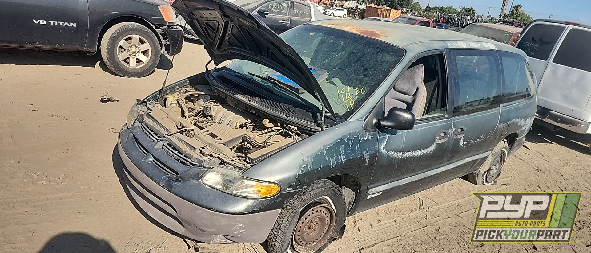 Photo of 1997 Dodge Grand Caravan