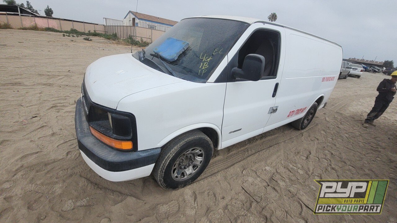 Photo of 2004 Chevrolet Express 2500