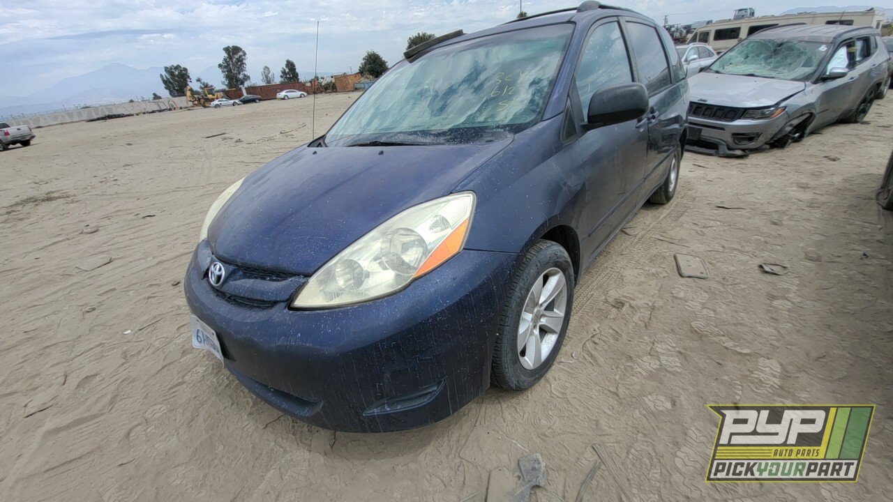 Photo of 2007 Toyota Sienna