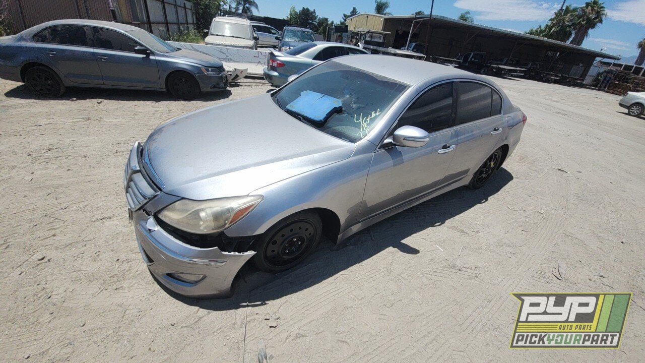 Photo of 2012 Hyundai Genesis