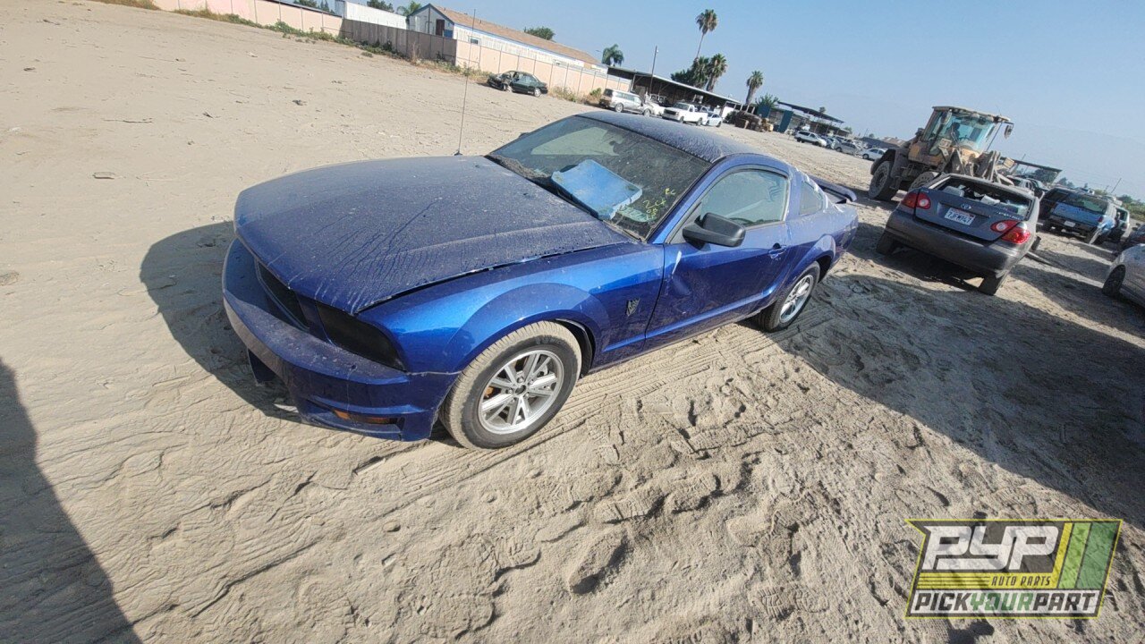 Photo of 2005 Ford Mustang