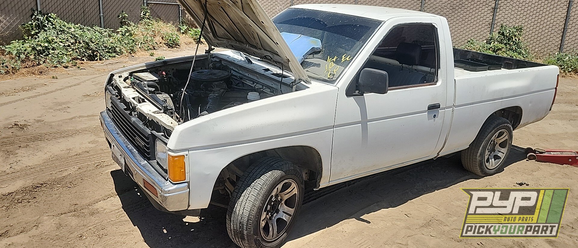 Photo of 1987 Nissan D21