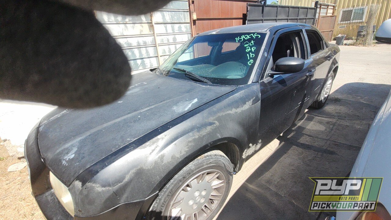 Photo of 2005 Chrysler 300