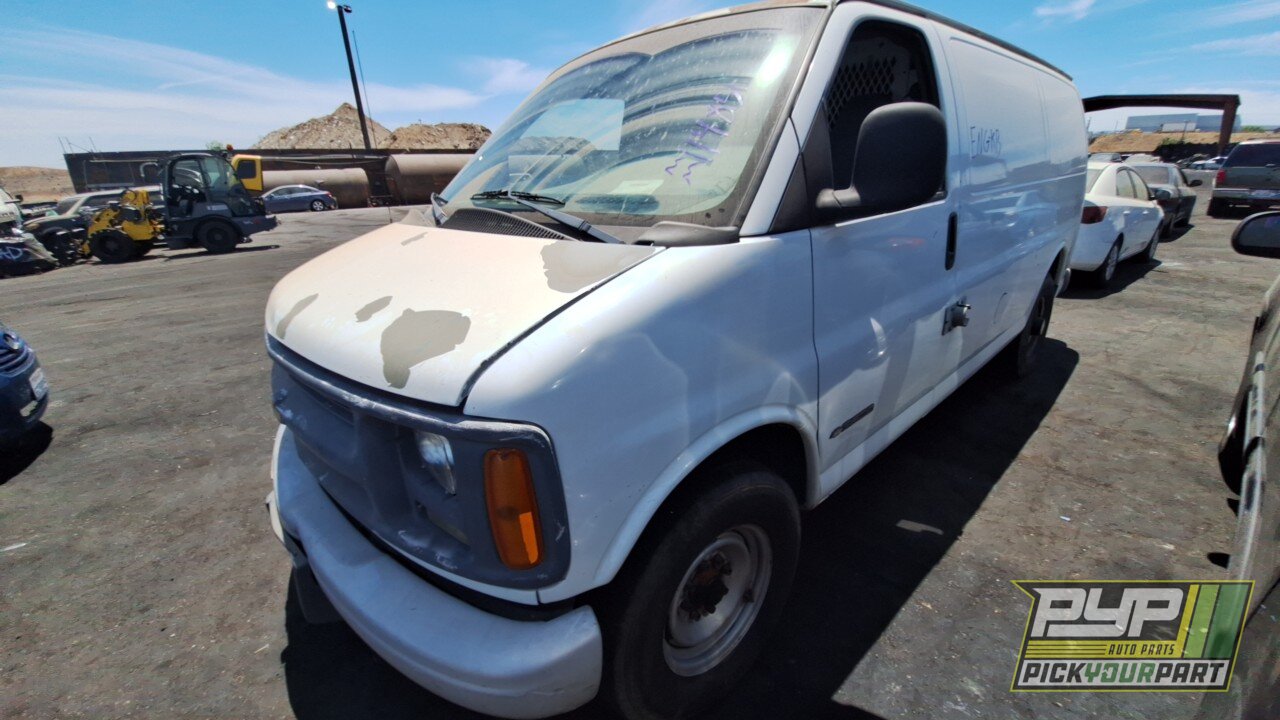 Photo of 2001 Chevrolet Express 3500