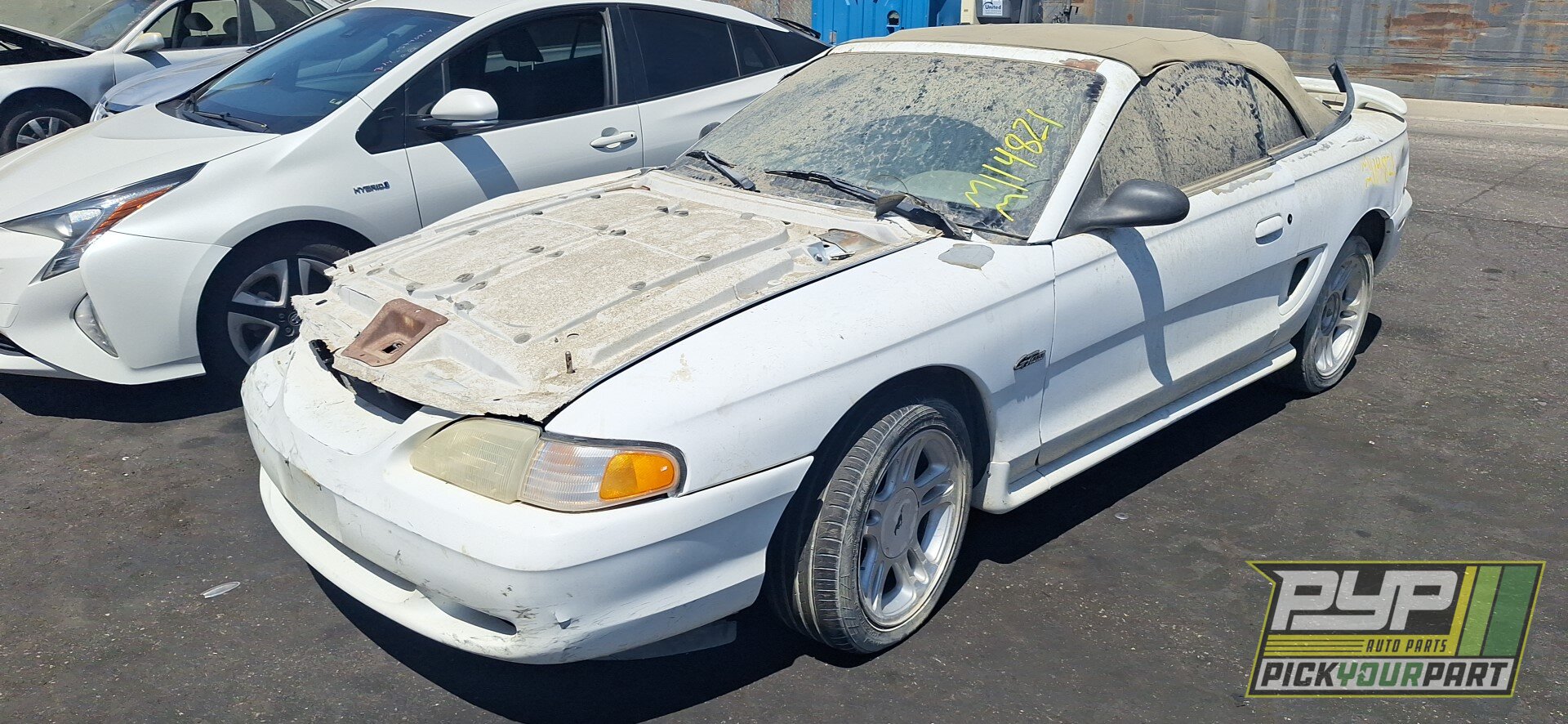 Photo of 1998 Ford Mustang