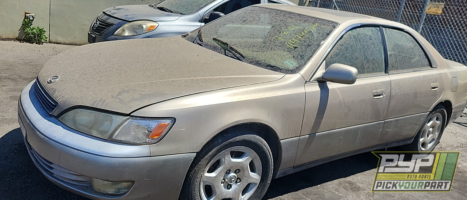 Photo of 1999 Lexus Es300