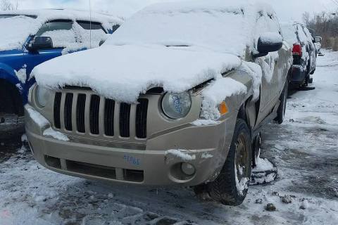Photo of 2010 Jeep Compass