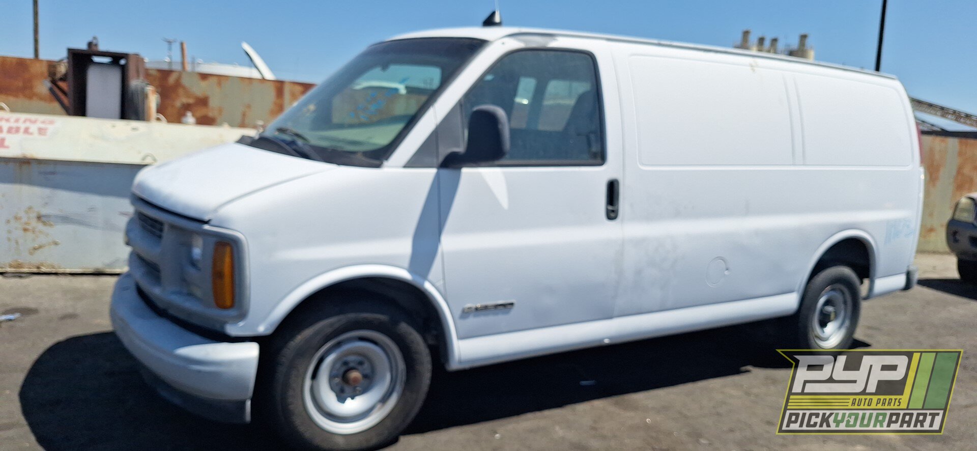 Photo of 1999 Chevrolet Express 2500