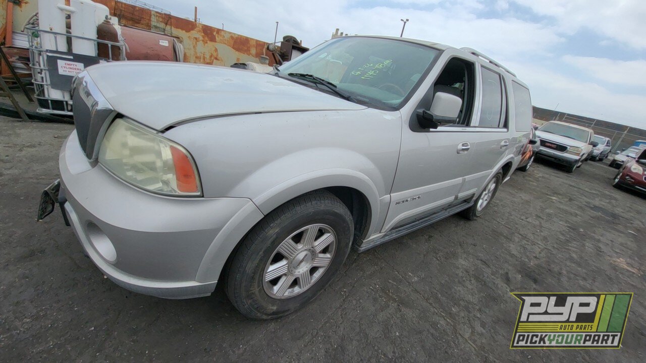 Photo of 2004 Lincoln Navigator