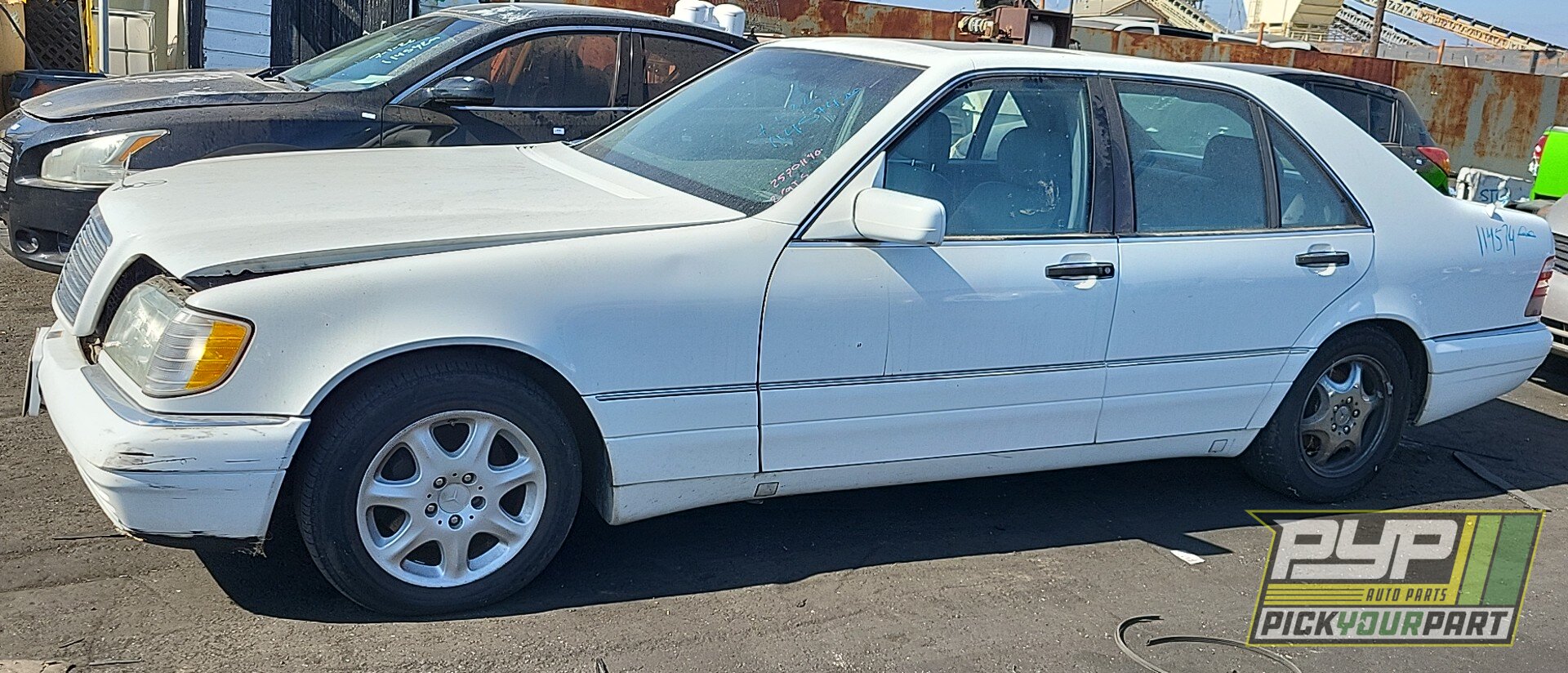 Photo of 1999 Mercedes-Benz S320