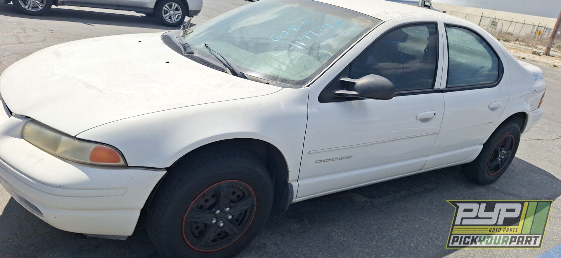 Photo of 1999 Dodge Stratus