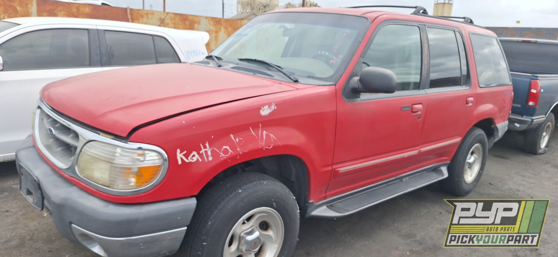 Photo of 1999 Ford Explorer
