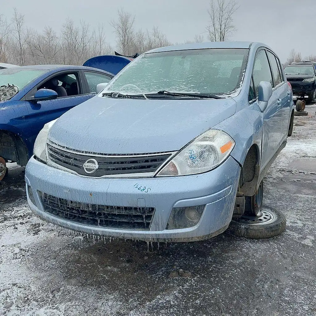 Photo of 2010 Nissan Versa