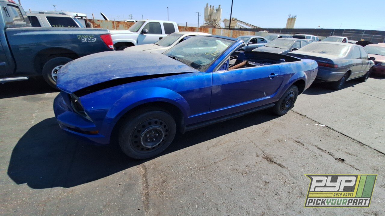 Photo of 2005 Ford Mustang