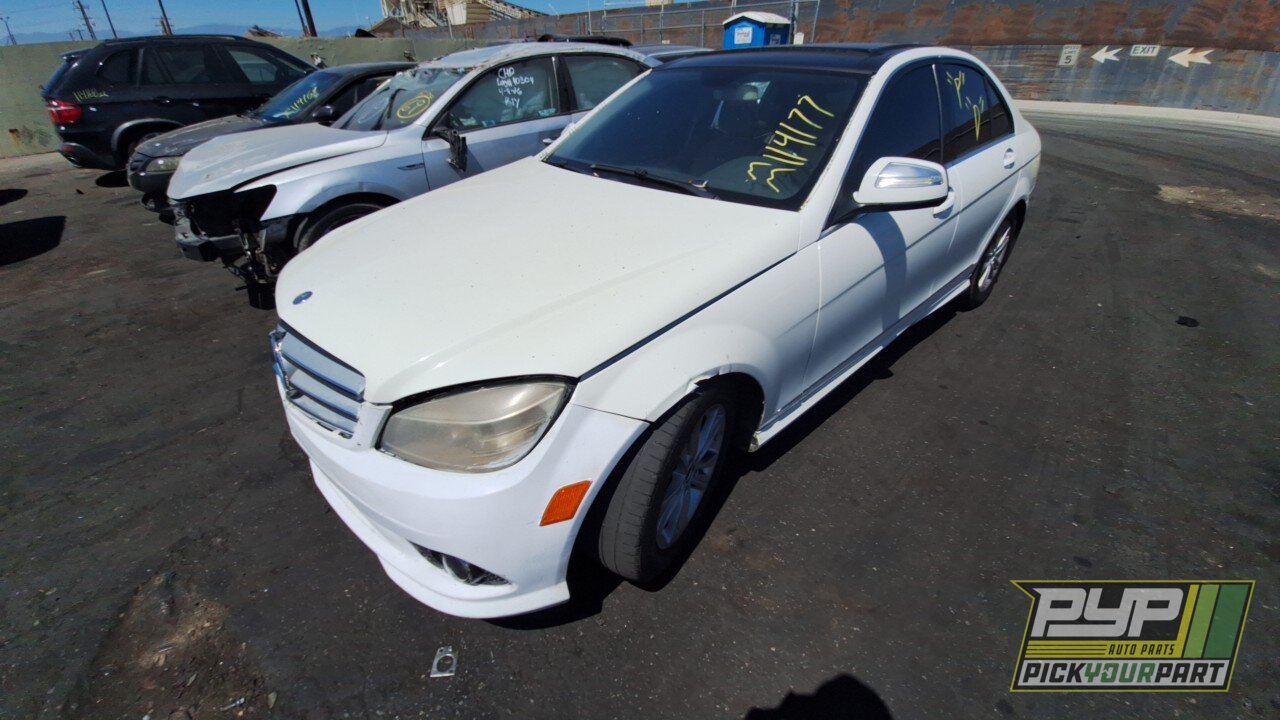 Photo of 2009 Mercedes-Benz C300