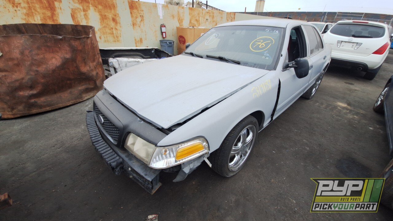 Photo of 2006 Ford Crown Victoria